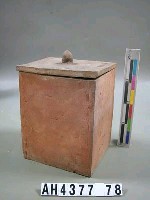 藏品(磚胎素燒方形罐)的圖片